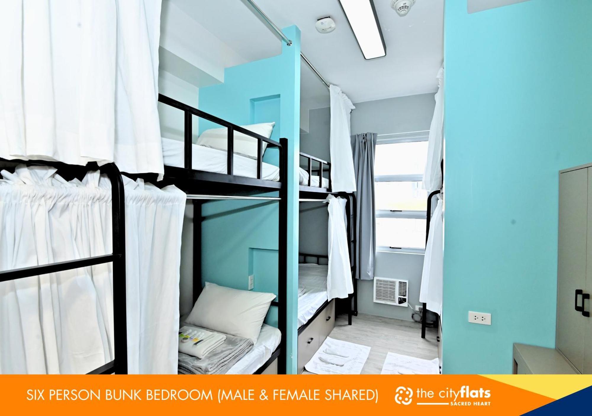 The City Flats Sacred Heart Makati City Стая снимка